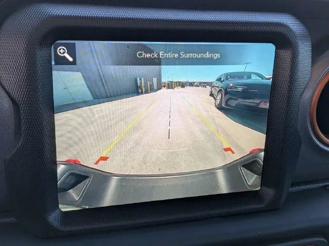 Used 2023 Gray Jeep Mojave image 19