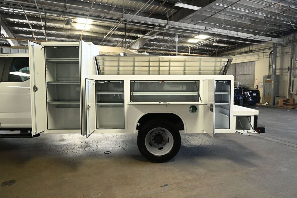 New 2026 Oxford White Ford XL image 28