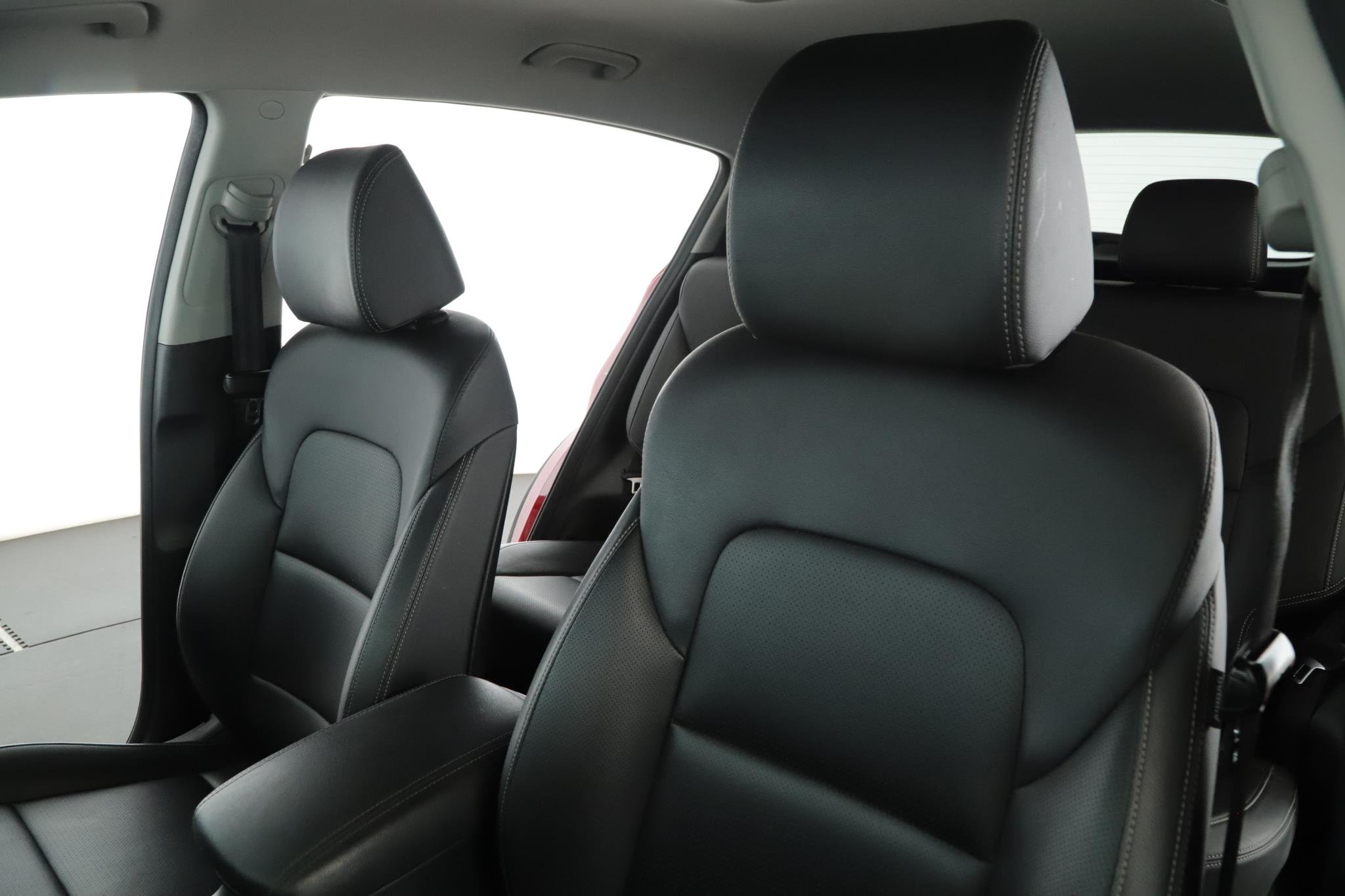 Used 2020 Hyper Red Kia EX AWD image 4