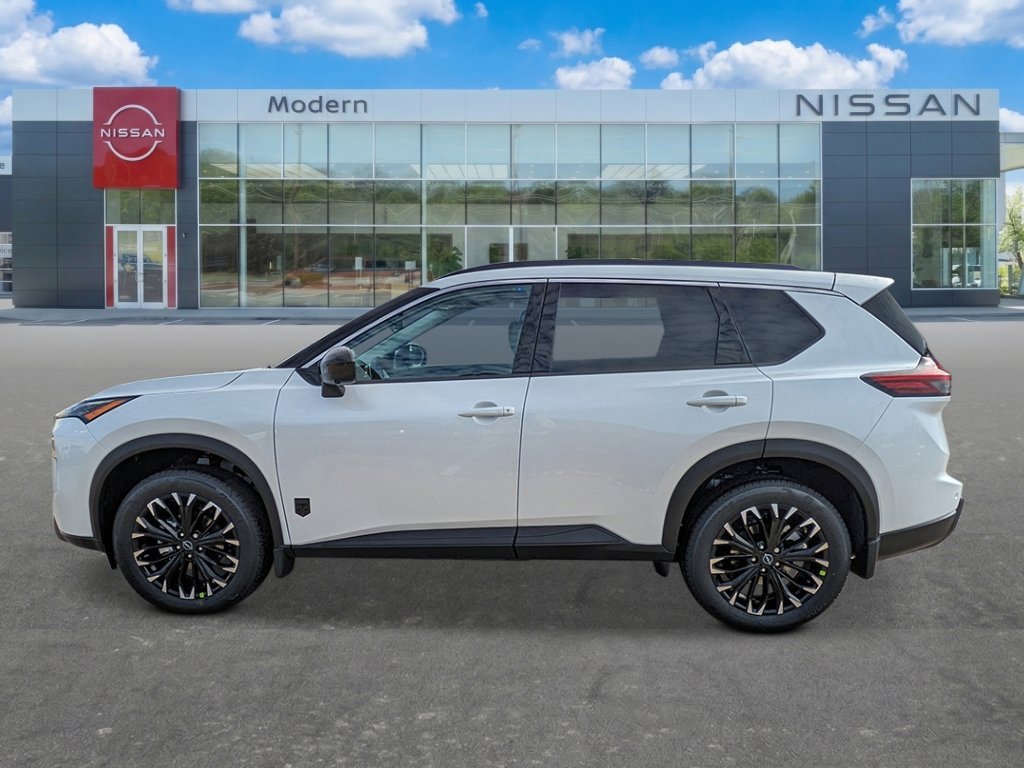 New 2026 Everest White Pearl Tricoat Nissan Dark Armor image 2