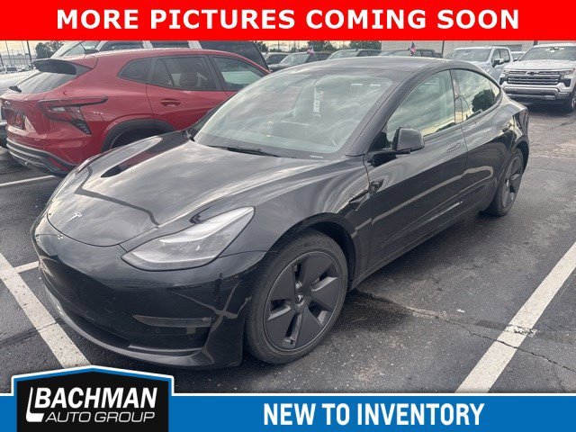2022 Tesla Model 3 Long Range Dual Motor All-Wheel Drive's photo