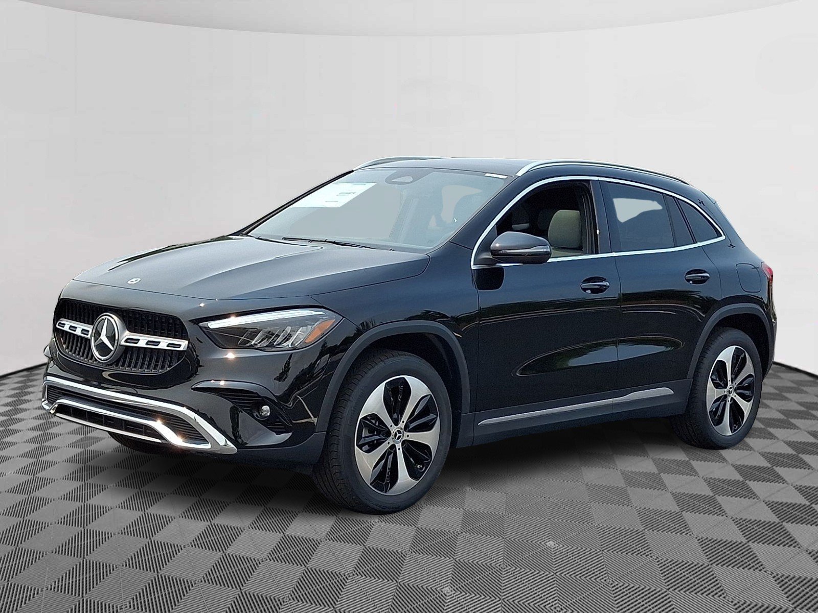 New 2026 Night Black Mercedes-Benz GLA 250 image 3