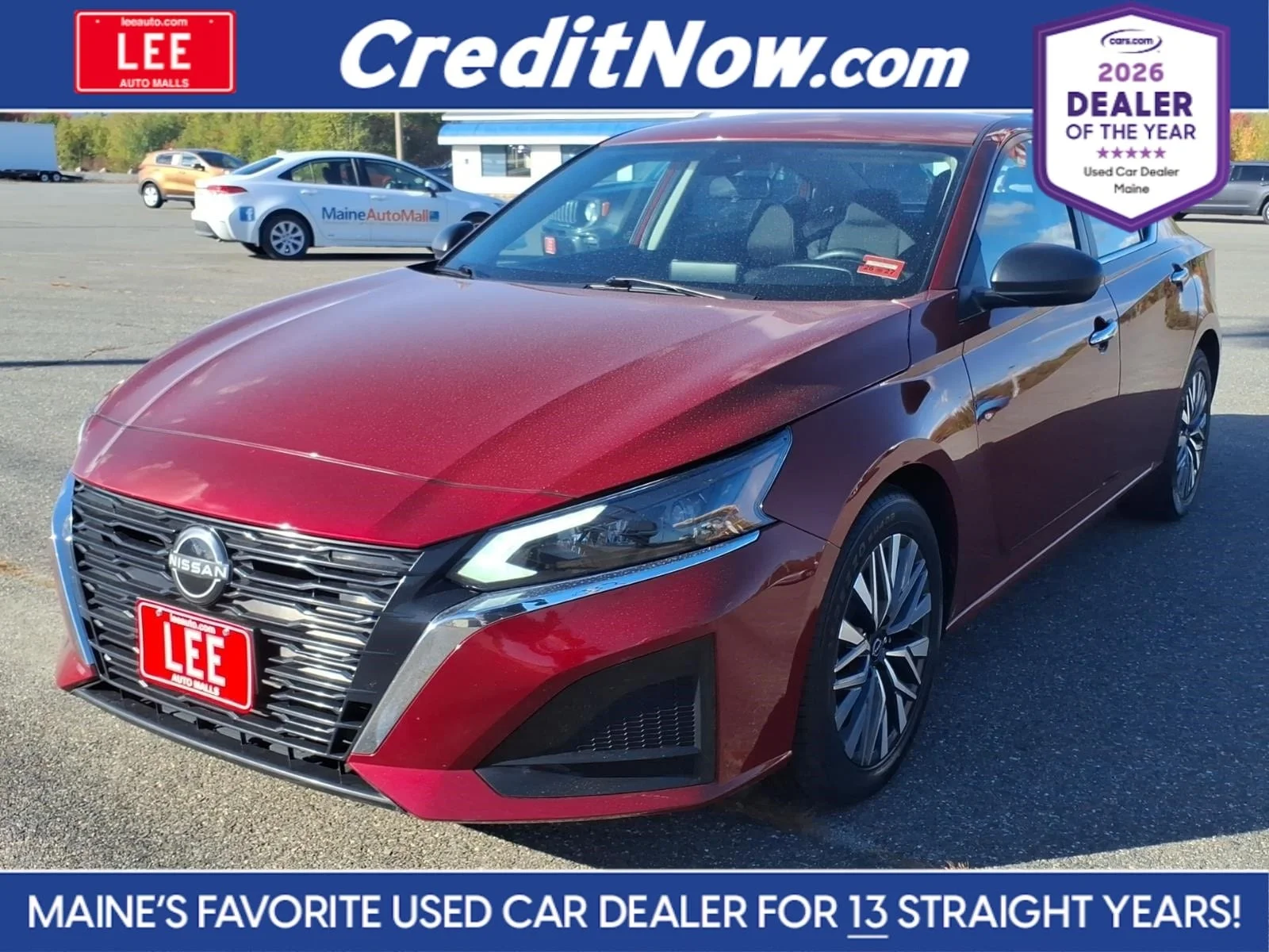 Used 2024 Scarlet Nissan 2.5 SV image 1