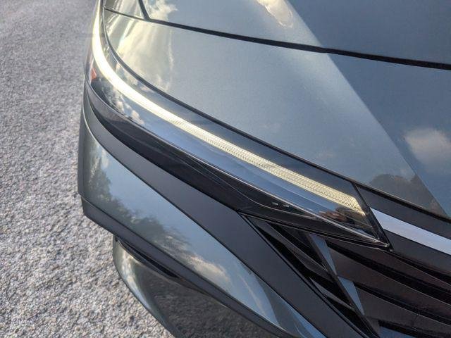New 2026 Gray Hyundai SEL Sport image 9