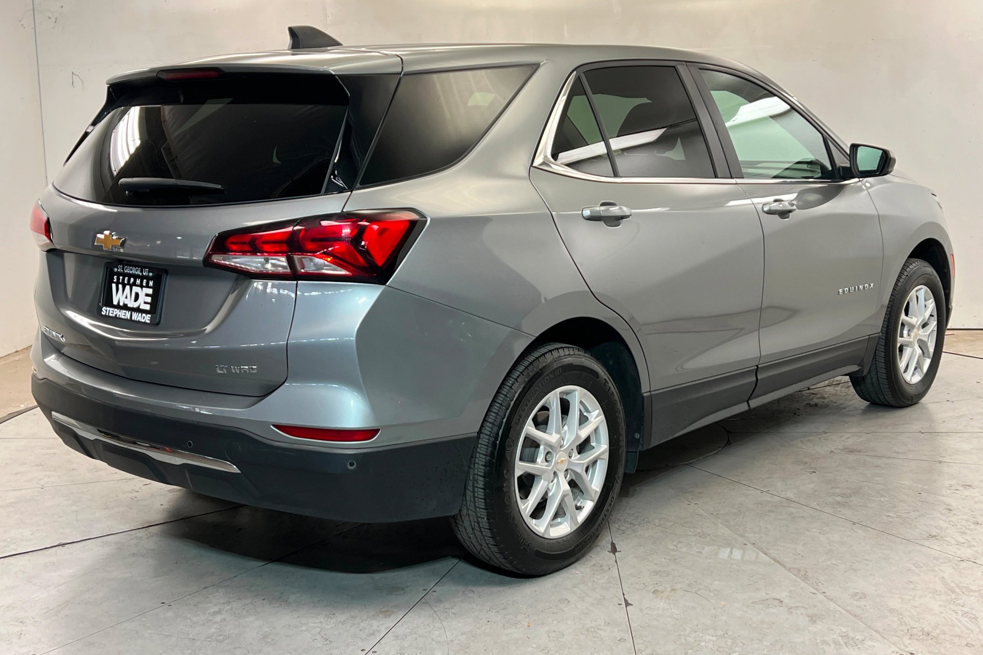 Used 2024 Sterling Gray Metallic Chevrolet LT image 6