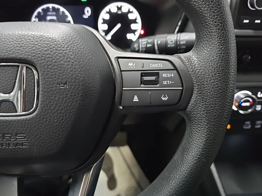 Used 2024  Honda EX image 22