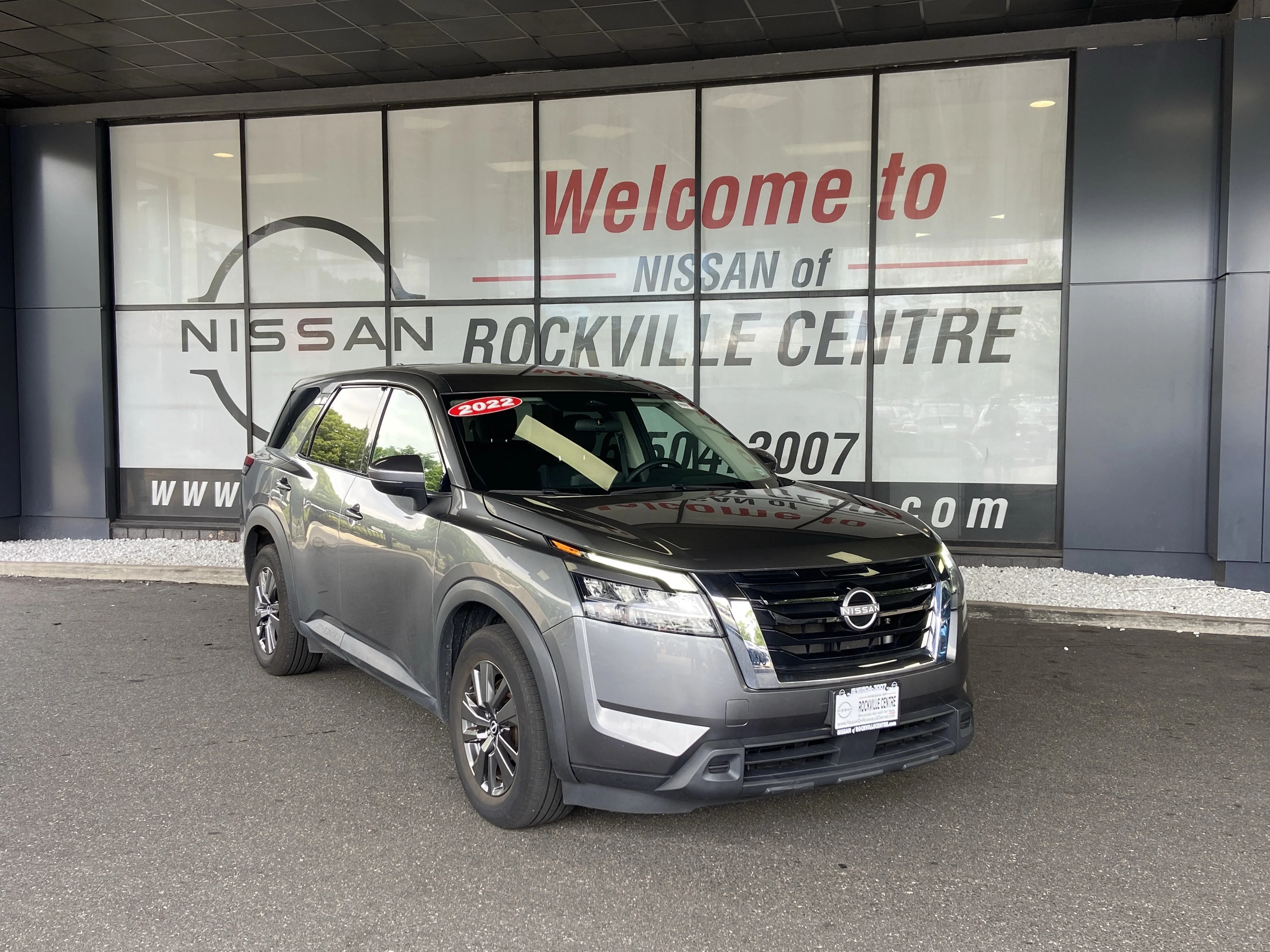 Used 2022 Gun Metallic Nissan S image 1