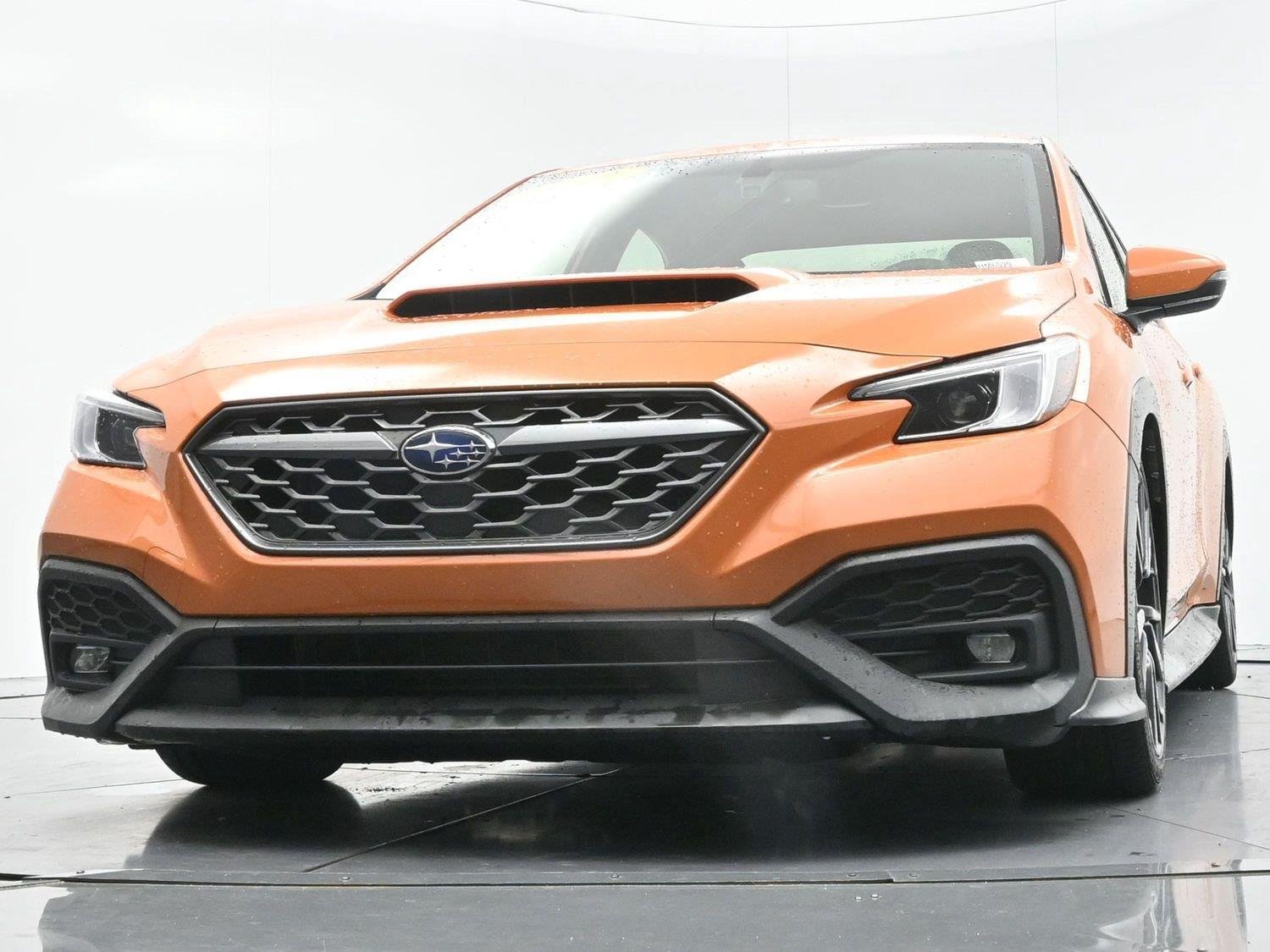Used 2022 Solar Orange Pearl Subaru Limited image 42