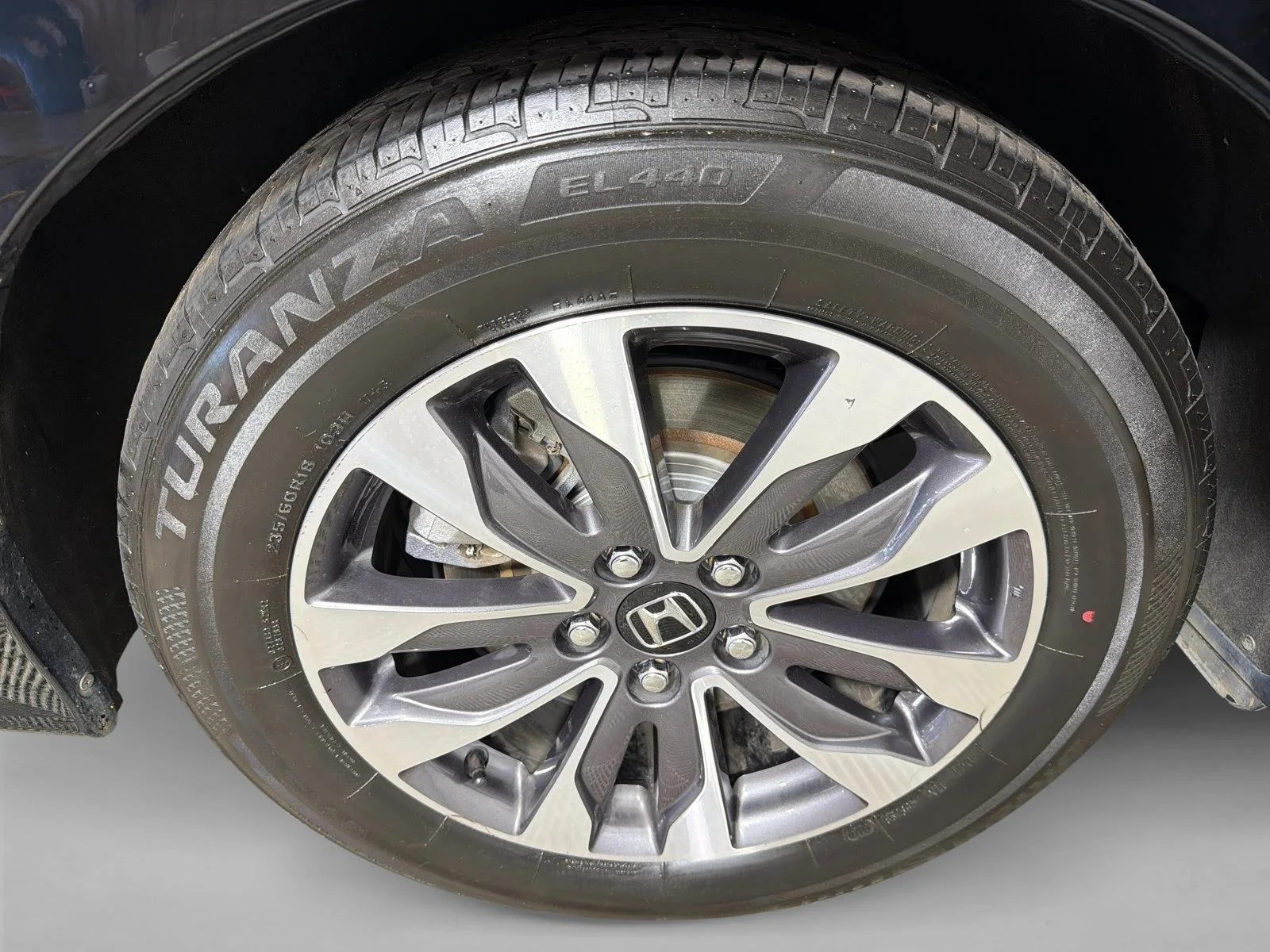 Used 2023 Black Honda EX-L image 17