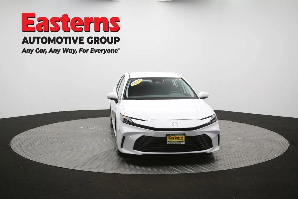 Used 2025 White Toyota LE image 55
