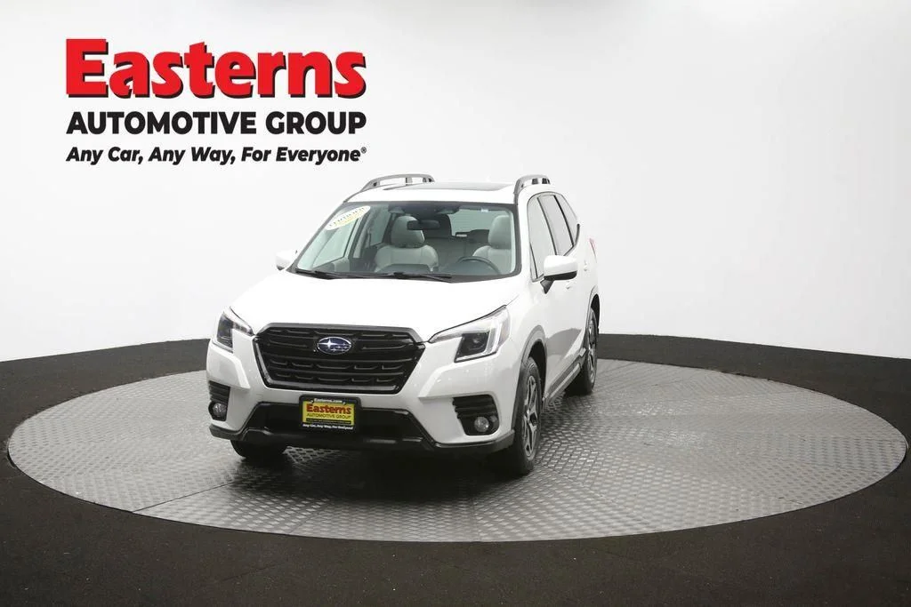 Used 2022 White Subaru Premium image 59