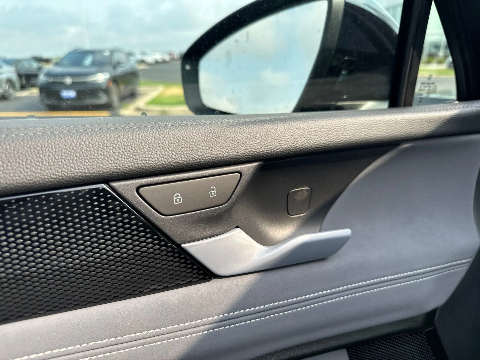 New 2026 Black Volkswagen 2.0T SE R-Line Black image 17