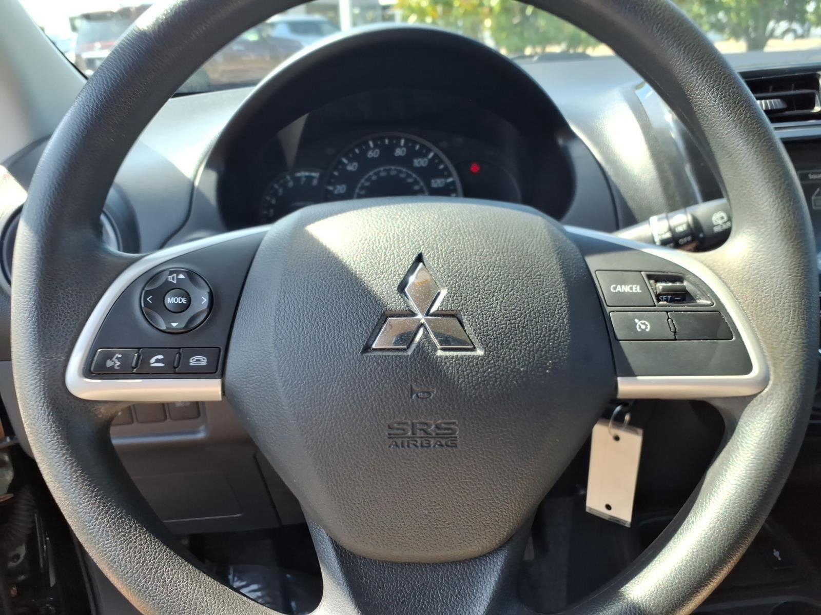Used 2024  MITSUBISHI  image 24