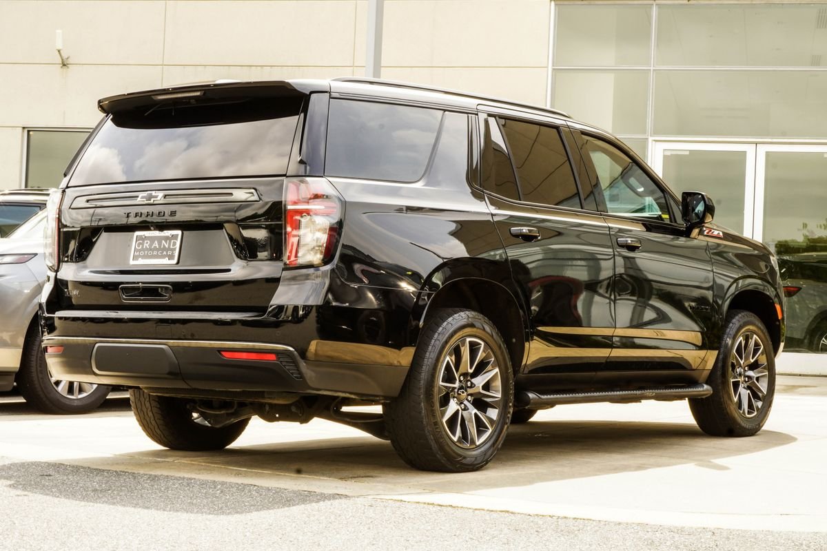 Used 2021 Black Chevrolet Z71 image 12