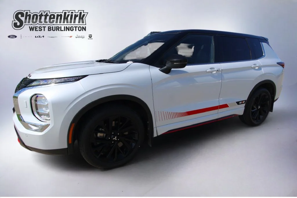 2024 Mitsubishi Outlander SE RALLIART