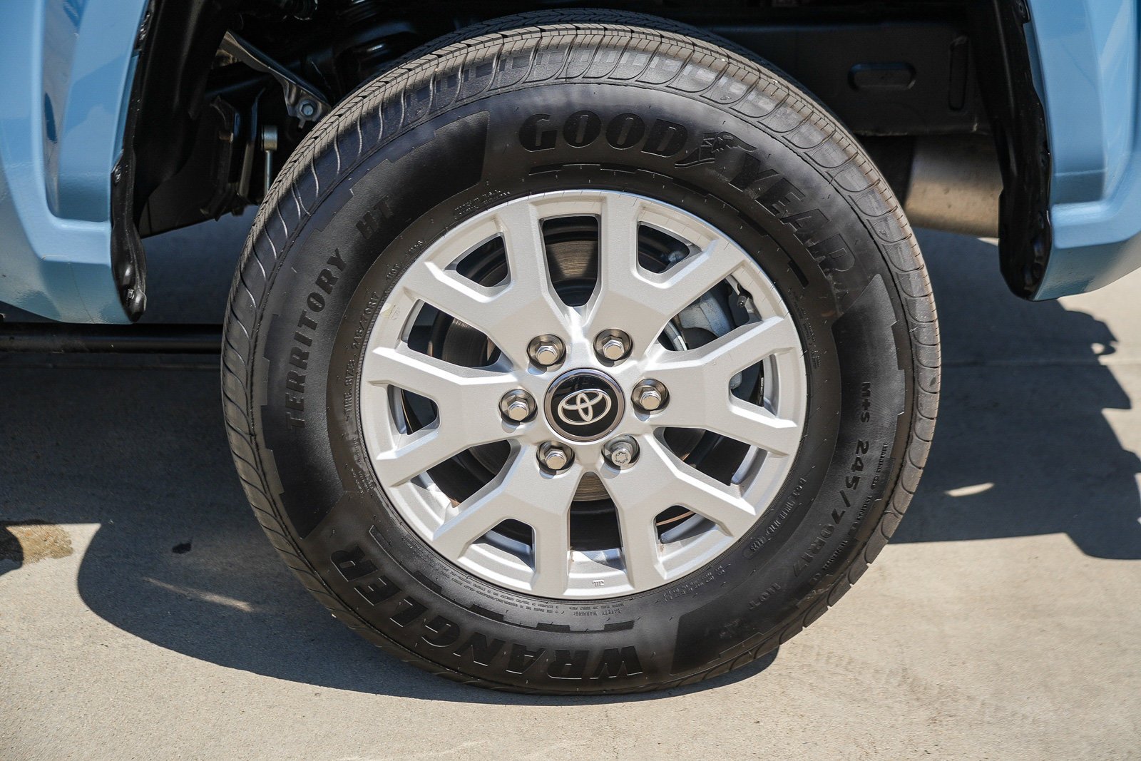 Used 2026 Blue Toyota SR5 image 10