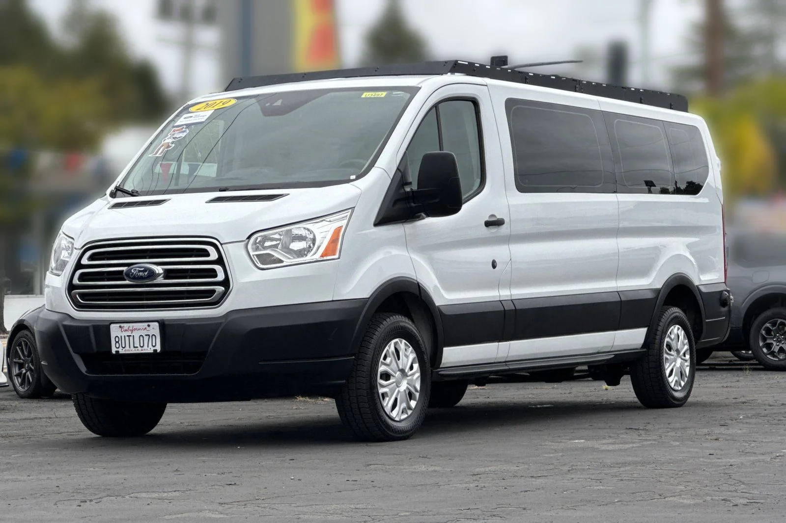 Certified Used 2019 Oxford White Ford XLT image 33