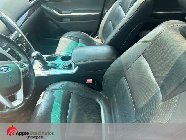 Used 2012 White Ford Limited image 4