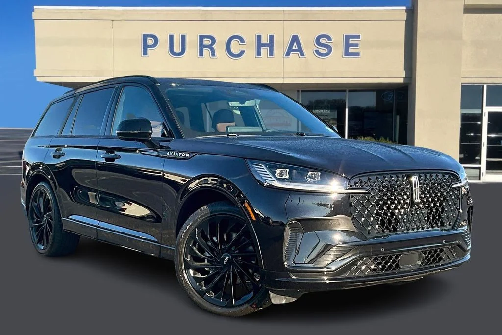 2026 Lincoln Aviator Reserve AWD's photo