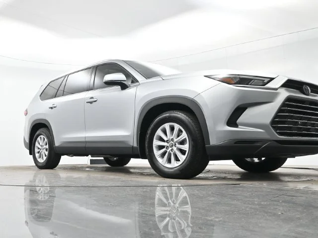 Used 2024 Celestial Silver Toyota XLE image 26