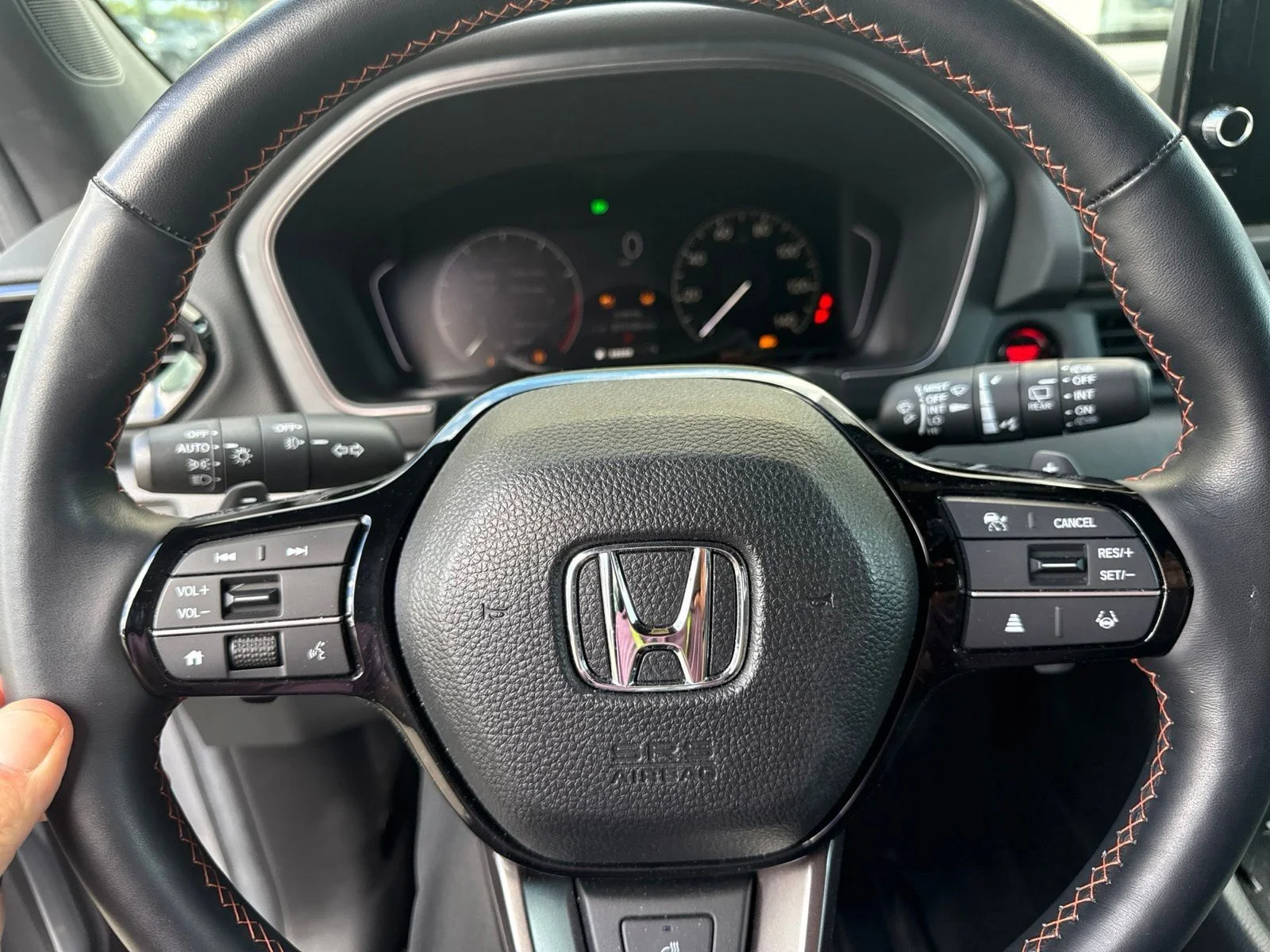 Used 2025 Lunar Silver Metallic Honda TrailSport image 23