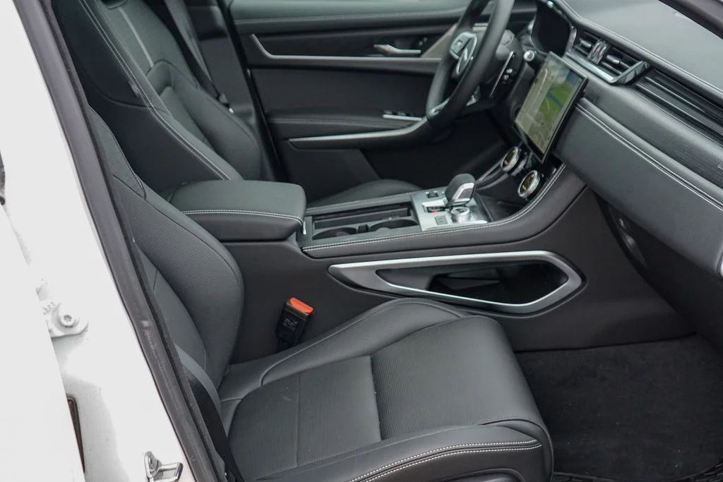 2026 Jaguar F-Pace R-Dynamic S - Photo 28