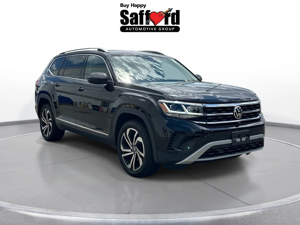 Used 2021 Black Volkswagen SEL Premium image 9
