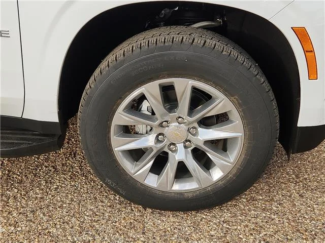 New 2027 G4J Polar White Chevrolet Premier 4x4 image 7
