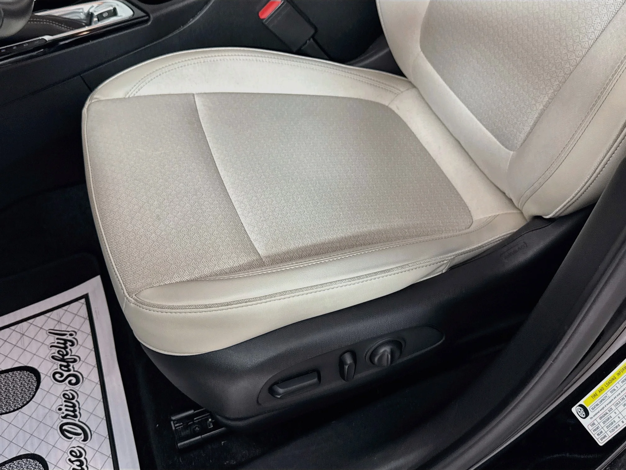 Used 2021 Ebony Twilight Metallic Buick Select image 18