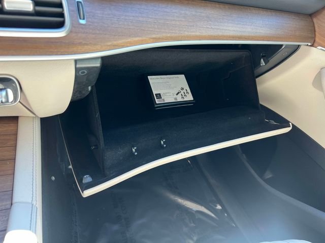 Certified Used 2023 White Mercedes-Benz GLE 450 image 37