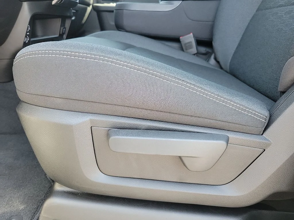 2025 RAM 2500 Tradesman - Photo 13