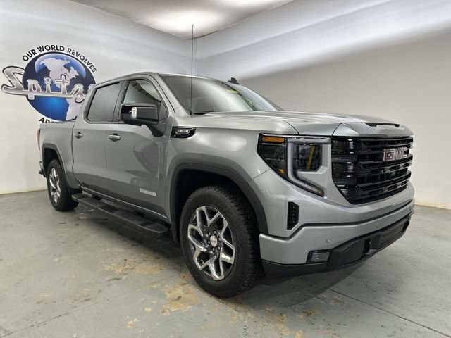 Used 2026 Silver GMC Elevation image 11