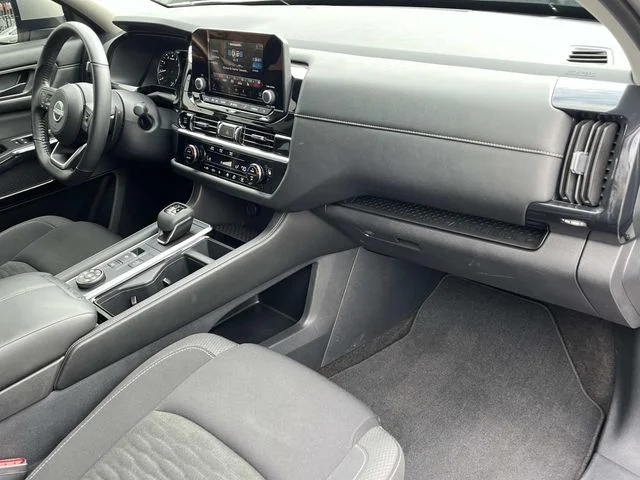 Used 2025 Silver Nissan SV image 25