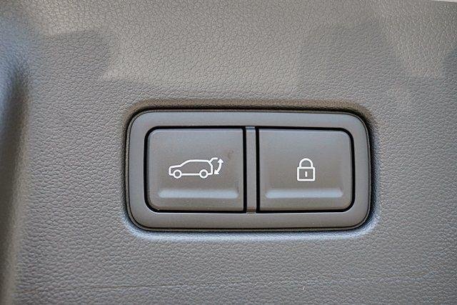 New 2026 Silver Hyundai Calligraphy AWD image 17