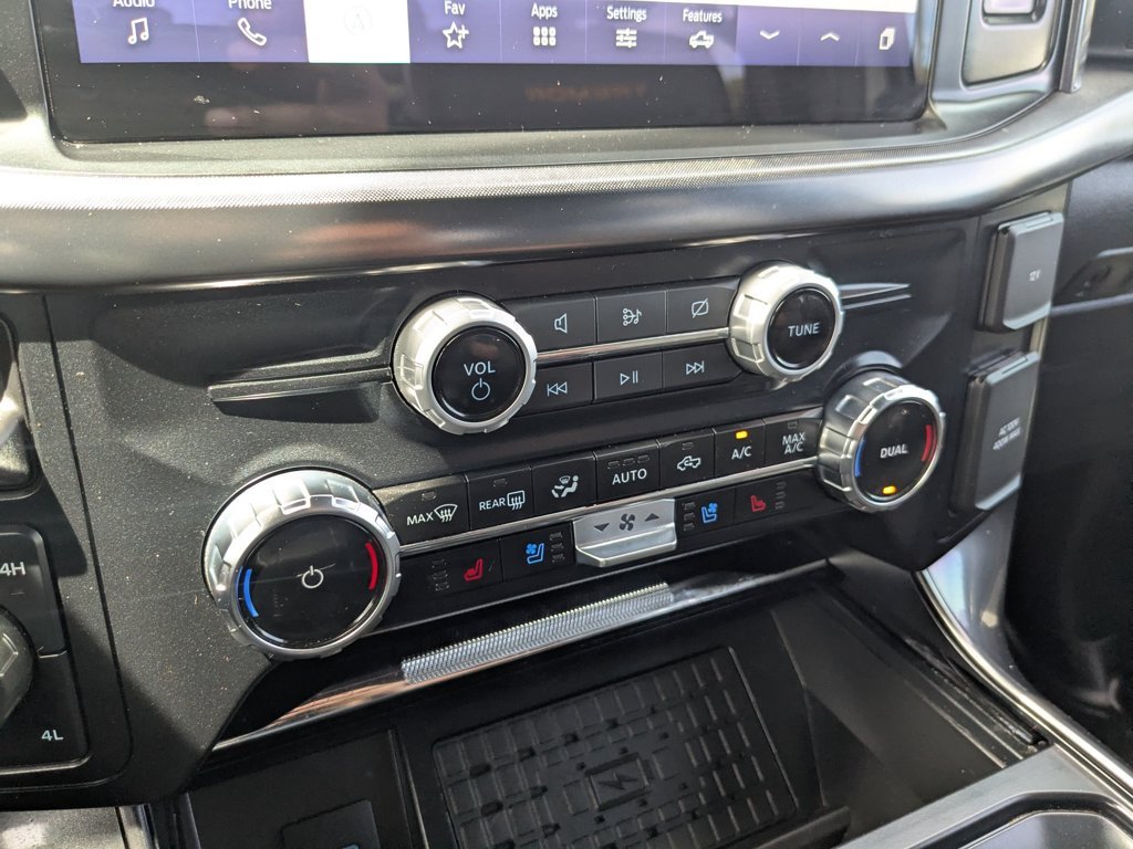 Used 2023  Ford Tremor image 19