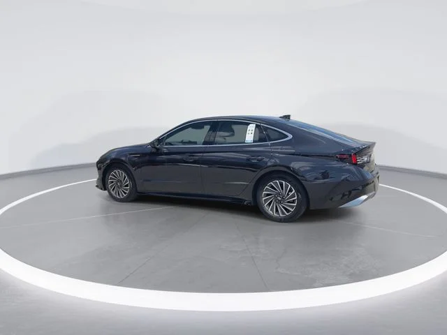 Used 2025 Blue Hyundai SEL image 6