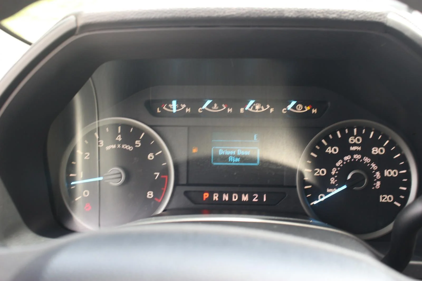 Used 2018 Grey Ford XL image 14