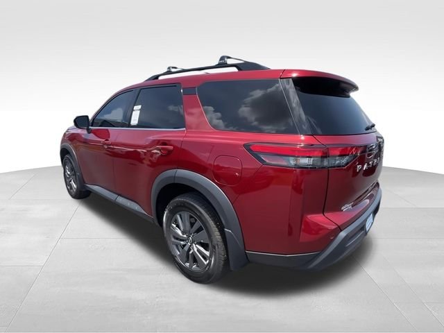 Certified Used 2022 Red Nissan SV image 6