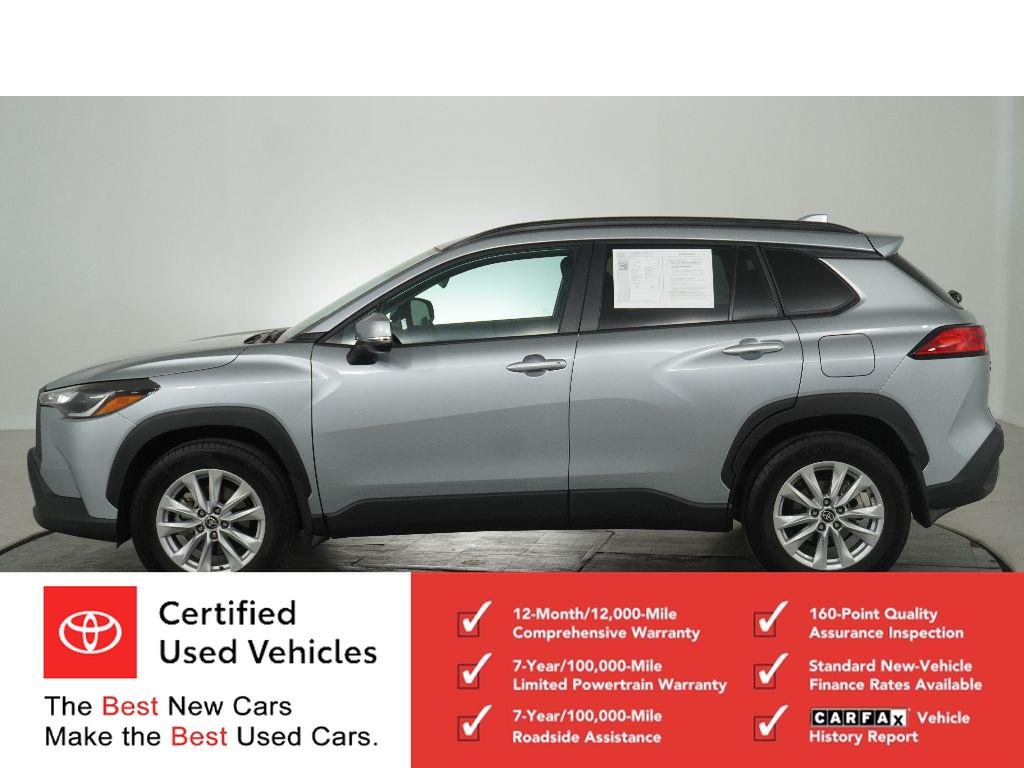 Used 2022 Sonic Silver Toyota LE image 6