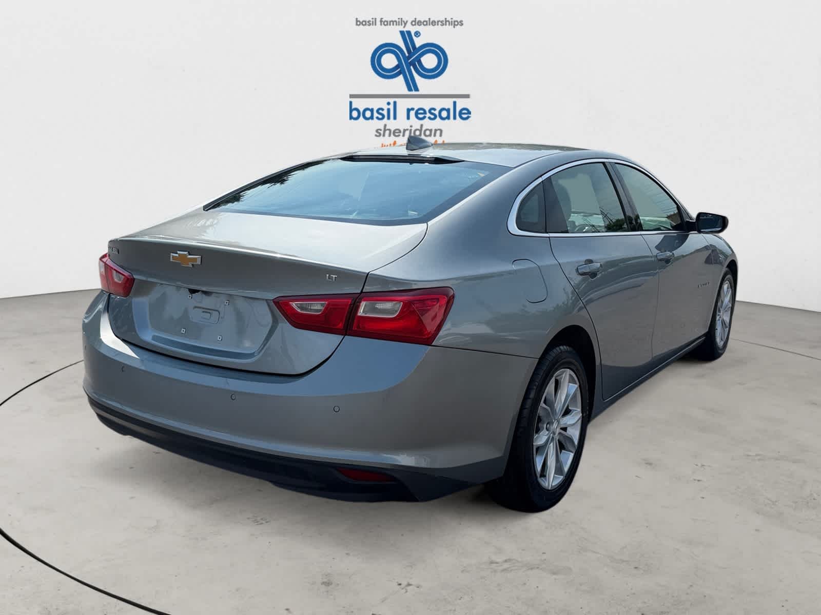 Used 2024 Sterling Gray Metallic Chevrolet LT image 7