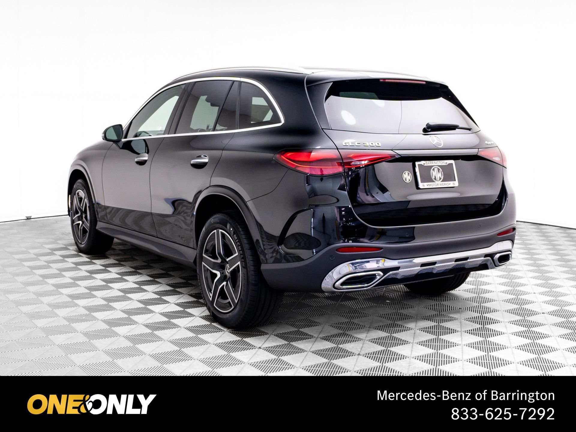 New 2026 Black Mercedes-Benz GLC 300 image 3