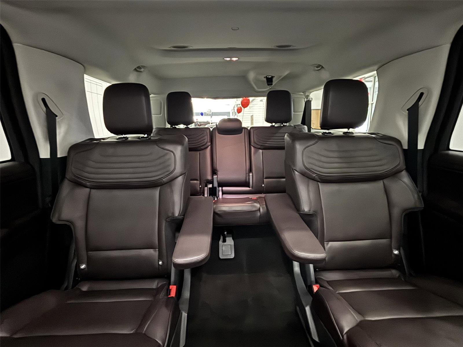 New 2026 Dark Matter Gray Metallic Ford MAX Platinum® image 34