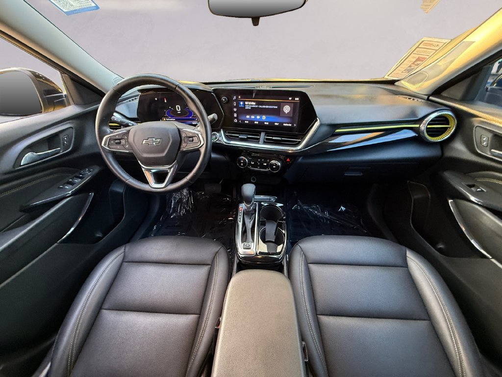 Used 2024 Yellow Chevrolet ACTIV image 12