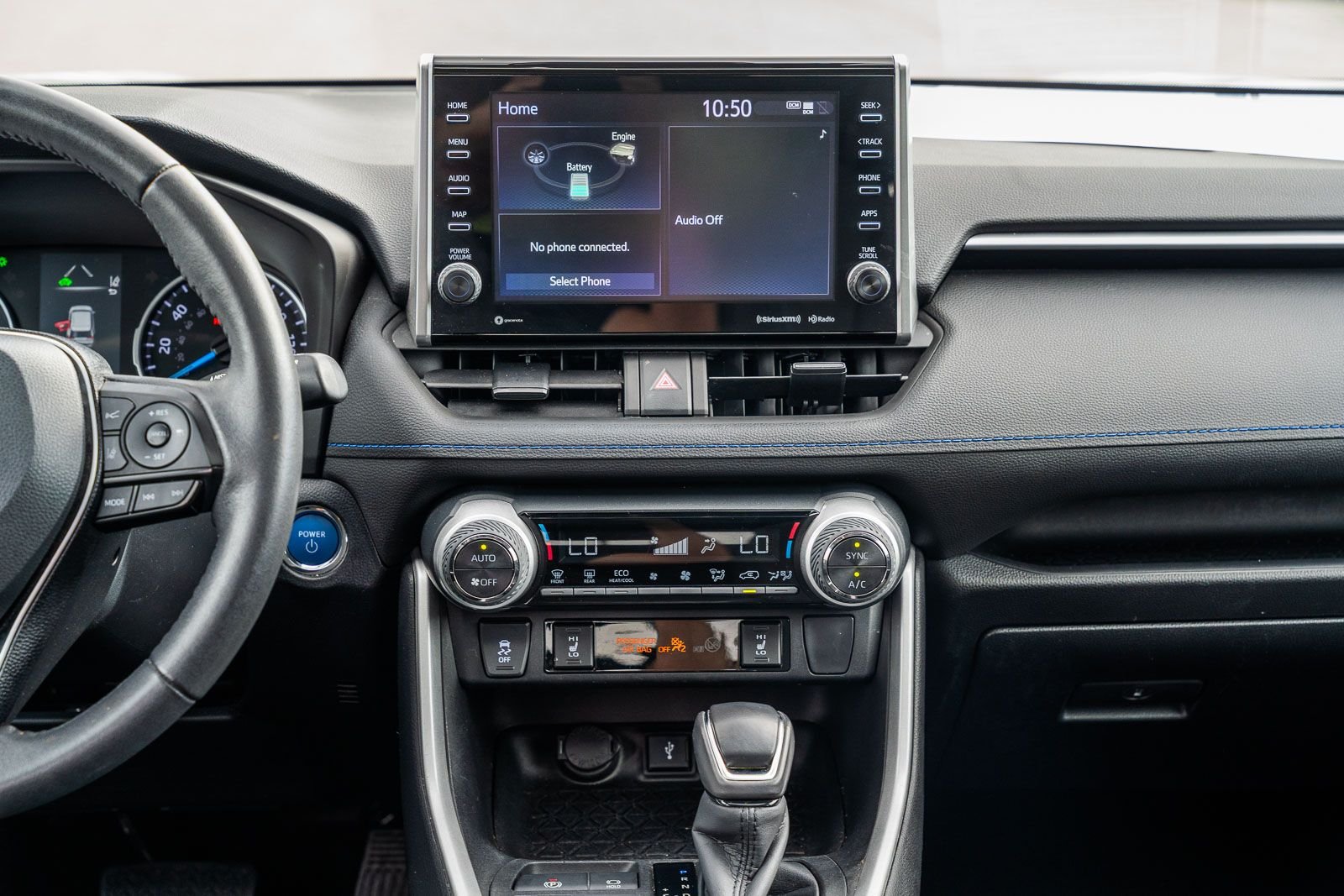 2022 Toyota RAV4 SE - Photo 30