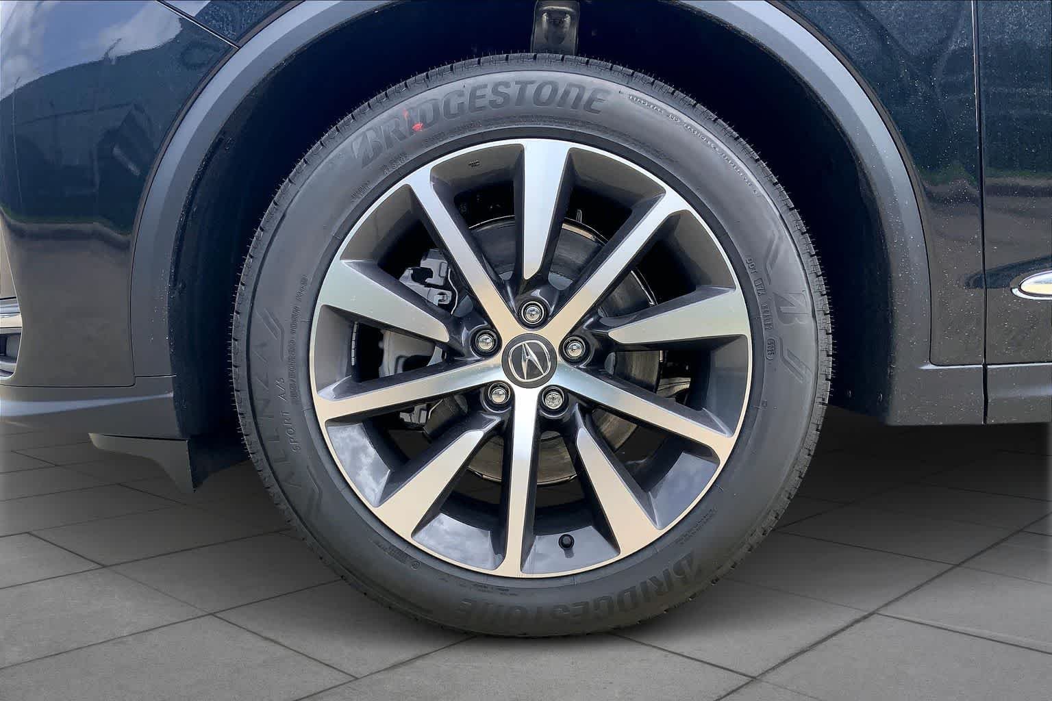 New 2026 Majestic Black Pearl Acura w/Technology Package image 12