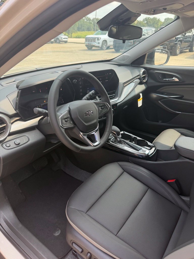 New 2026 White Sands Chevrolet ACTIV image 9