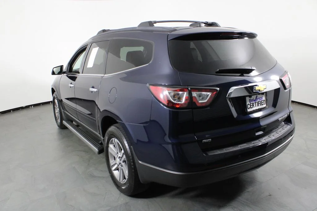 Used 2016 Blue Chevrolet 2LT image 3