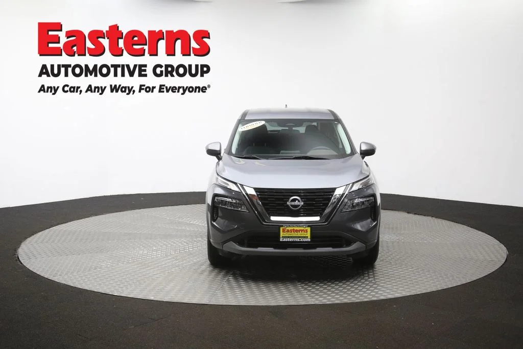 Used 2023 Gray Nissan SV image 48