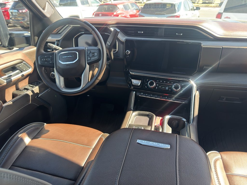 Used 2025 Downpour Metallic GMC Denali image 21
