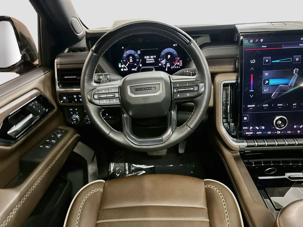 Used 2026 Onyx Black GMC Denali Ultimate image 23